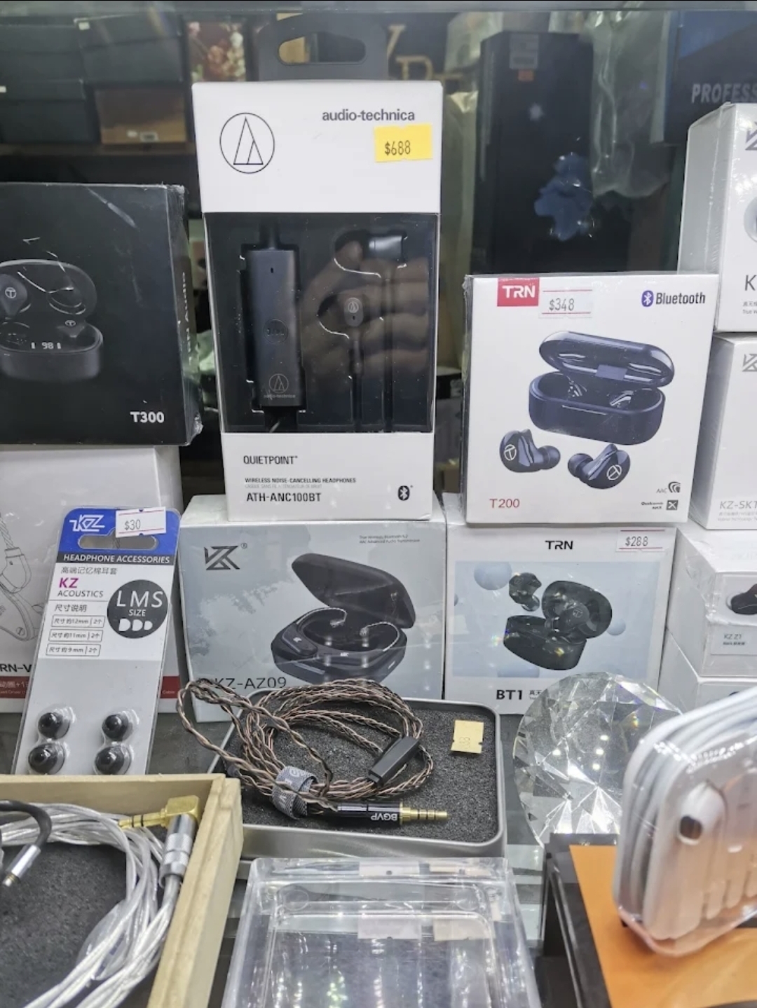 深水埗約4個月回本連存貨約$600,000位於商場舖電子產品店資產頂讓 · 3
