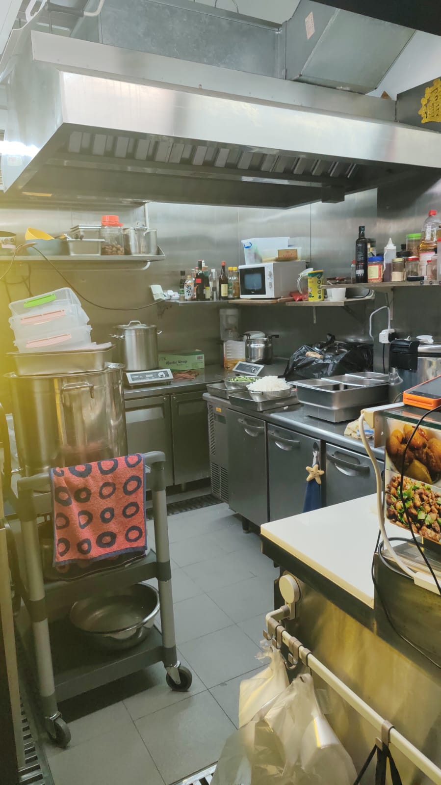 大角咀持食廠牌低入場門檻小本經營租金相宜間格實用設施完備具發展潛力外賣店資產轉讓 · 3