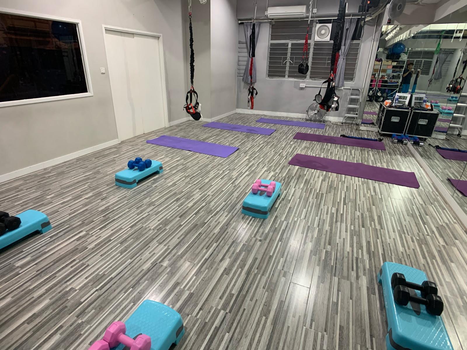 元朗半Autorun約11個月回本經營約11年歷史有班底約1,000呎Yoga瑜珈教室Gym生意轉讓 · 2