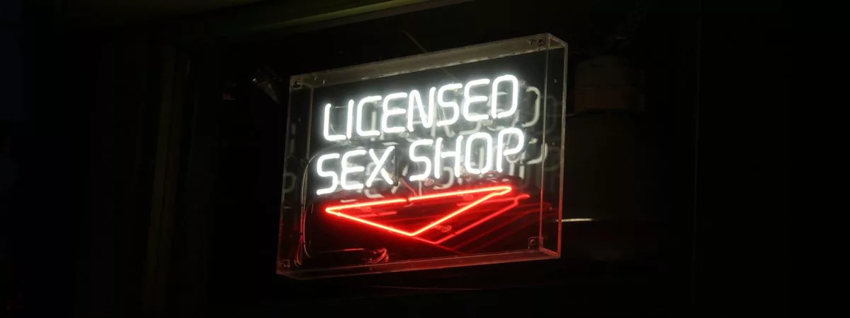 網上半Autorun可觀利潤彈性參與時間備入貨渠道網上HKTVMALL成人用品店生意轉讓